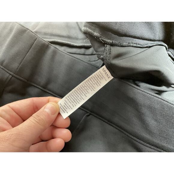 Spanx SPANXSupersmooth™ Perfect Fit Ponte Flare Pants Black 20252Q-Sz 1X Petite - Picture 5 of 9